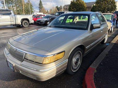 Used 1994 Mercury Grand Marquis GS image 3
