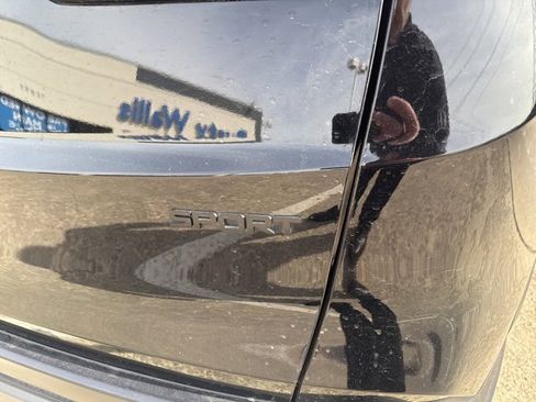 Used 2024 Honda CR-V Sport image 8