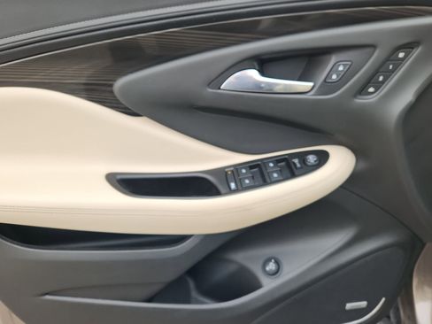 Used 2019 Buick Envision Premium w/ Driver Confidence Package image 7