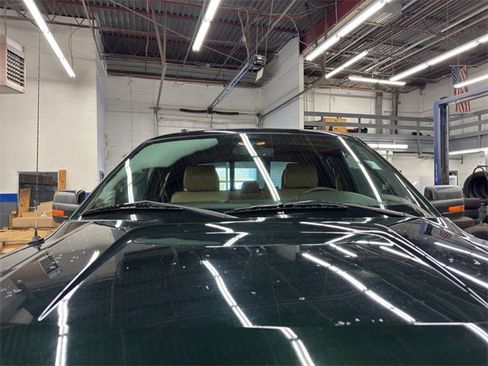 Used 2013 Ford F150 XLT w/ Luxury Equipment Group image 27