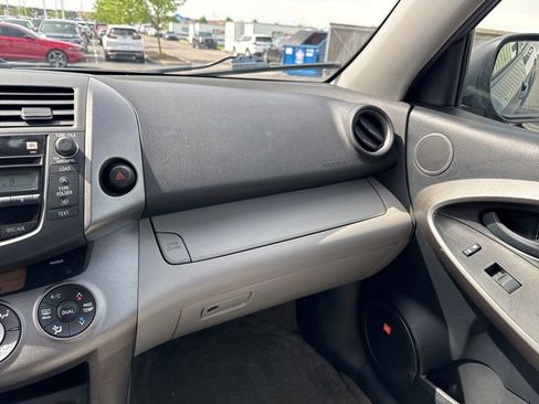 Used 2010 Toyota RAV4 Limited AWD/4WD image 23