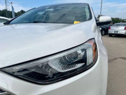 Used 2019 Ford Edge SEL AWD/4WD image 50