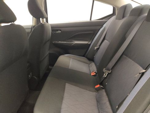 Used 2025 Nissan Versa SV FWD image 18