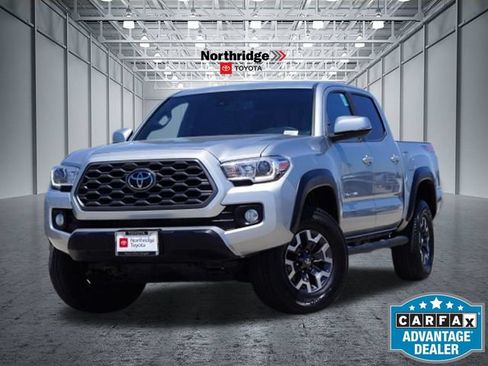 Used 2023 Toyota Tacoma TRD Off-Road w/ Technology Package AWD/4WD image 1