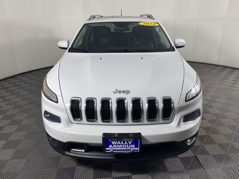 Used 2014 Jeep Cherokee Latitude w/ Comfort/Convenience Group image 10