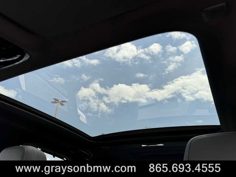 Used 2026 BMW 530i w/ Executive Package image 24