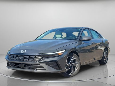 New 2026 Hyundai Elantra Limited FWD image 2