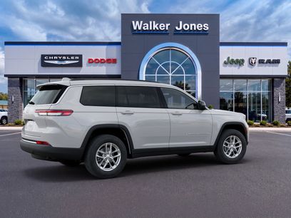 New 2026 Jeep Grand Cherokee L Laredo w/ Trailer Tow Package