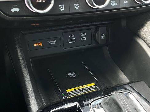 Used 2024 Acura Integra A-Spec image 19