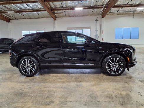 New 2026 Cadillac Optiq Sport 2 image 4