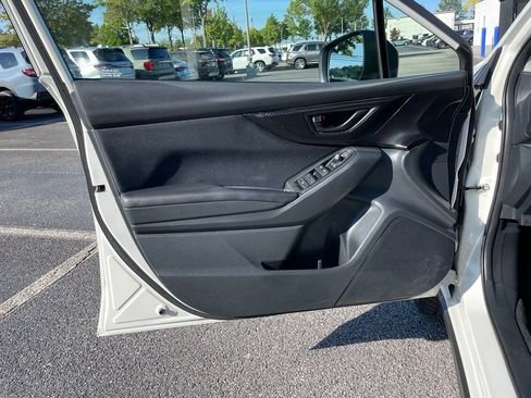 Used 2022 Subaru Crosstrek 2.0i AWD/4WD image 22