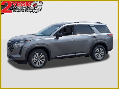 New 2026 Nissan Pathfinder SL FWD image 1