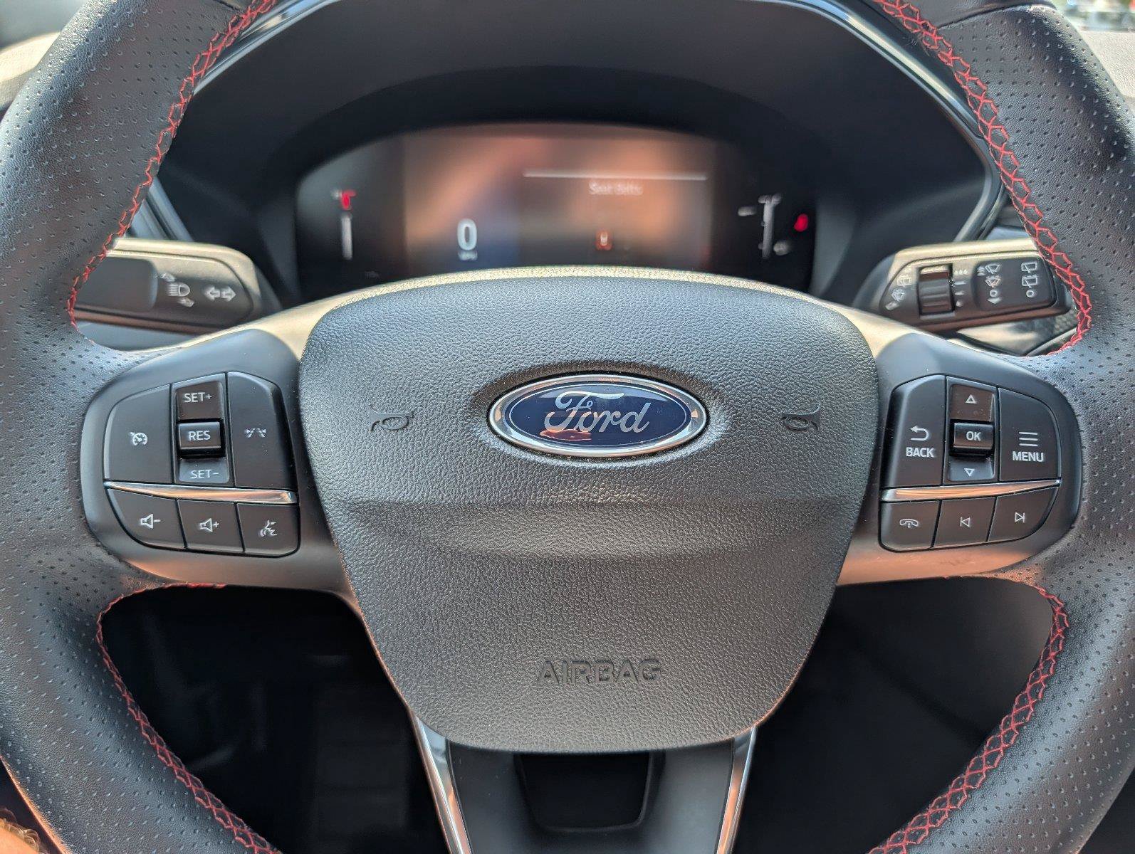 Used 2025 Ford Escape ST-Line FWD image 23