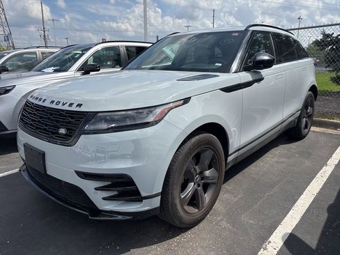 Used 2025 Land Rover Range Rover Velar Dynamic SE image 3