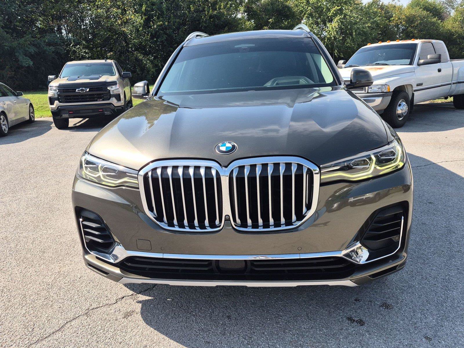 Used 2020 BMW X7 xDrive40i w/ Premium Package AWD/4WD image 8