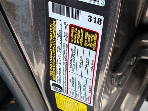 Used 2022 Toyota Tacoma SR5 w/ Technology Package RWD image 18