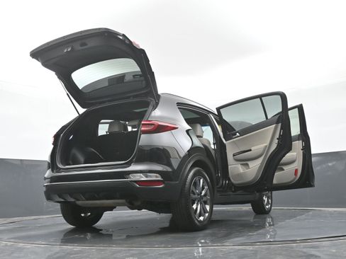 Used 2021 Kia Sportage S w/ S FWD Premium Package image 50