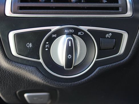 Used 2018 Mercedes-Benz C 300 Sedan image 12