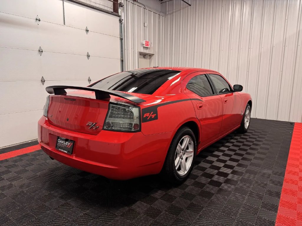 Used 2010 Dodge Charger R/T RWD image 5
