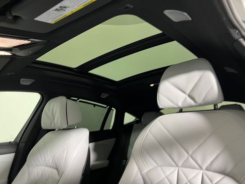 New 2026 BMW X6 M60i w/ Executive Package image 15