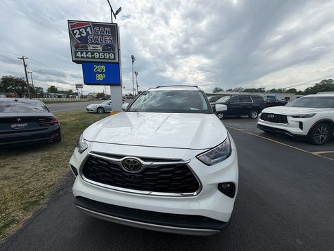 Used 2020 Toyota Highlander Platinum image 8