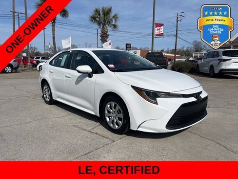 Certified 2024 Toyota Corolla LE FWD image 3
