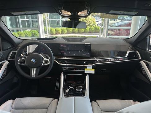 New 2026 BMW X6 xDrive40i w/ Climate Comfort Package AWD/4WD image 15