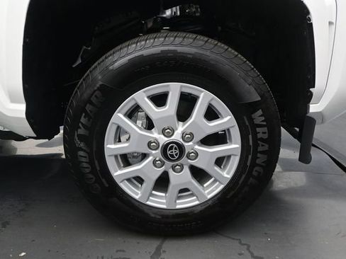Used 2026 Toyota Tacoma SR RWD image 15