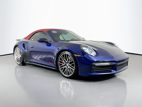 Used 2021 Porsche 911 Turbo image 4
