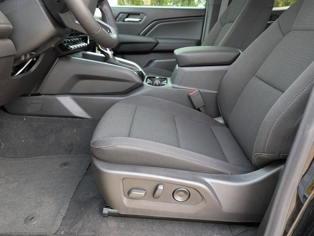 New 2026 Chevrolet Colorado LT w/ Advanced Trailering Package RWD image 9