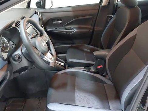 Used 2025 Nissan Versa SV w/ Trunk Package FWD image 20