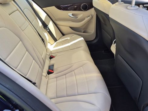 Used 2018 Mercedes-Benz C 300 Sedan image 18