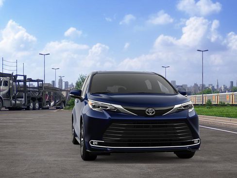 New 2026 Toyota Sienna Platinum AWD/4WD image 18