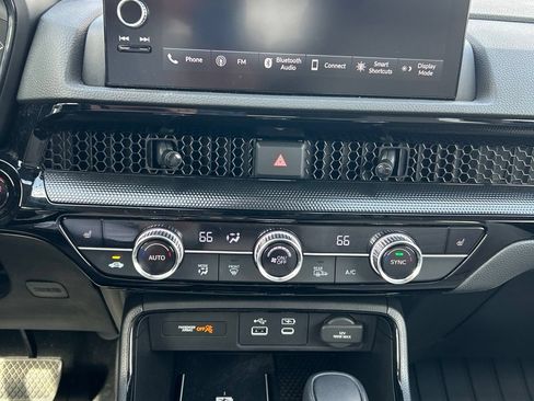 Used 2025 Honda CR-V EX-L image 13