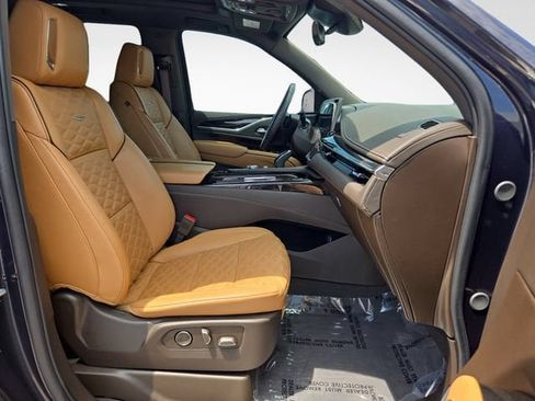 Certified 2024 Cadillac Escalade Sport w/ Touring Package AWD/4WD image 44