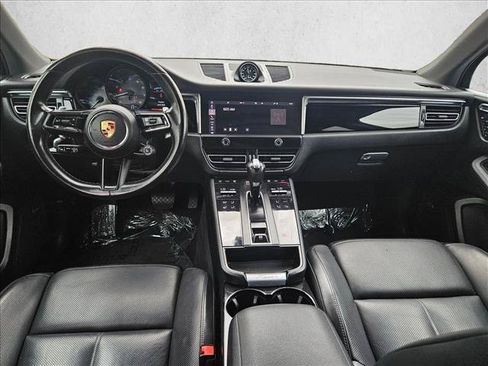 Used 2023 Porsche Macan S AWD/4WD image 17