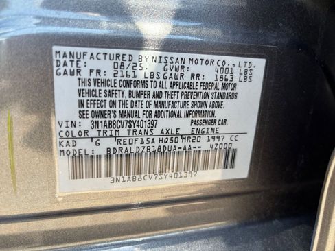Used 2025 Nissan Sentra SV FWD image 27