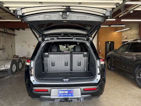 New 2026 Nissan Pathfinder Rock Creek AWD/4WD image 20