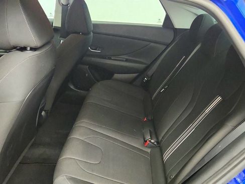 Used 2022 Hyundai Elantra SEL w/ Convenience Package FWD image 20