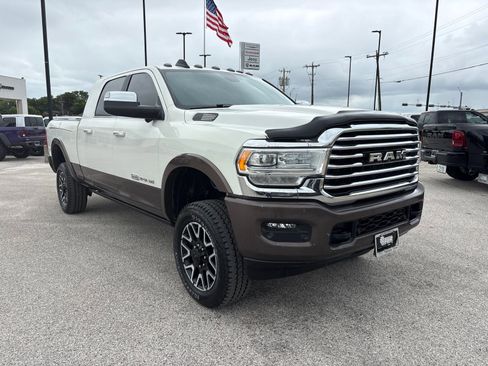 Used 2020 RAM 2500 Limited AWD/4WD image 8