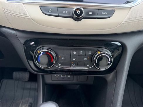 Used 2023 Buick Encore GX Preferred w/ Cold Weather Comfort Package AWD/4WD image 13