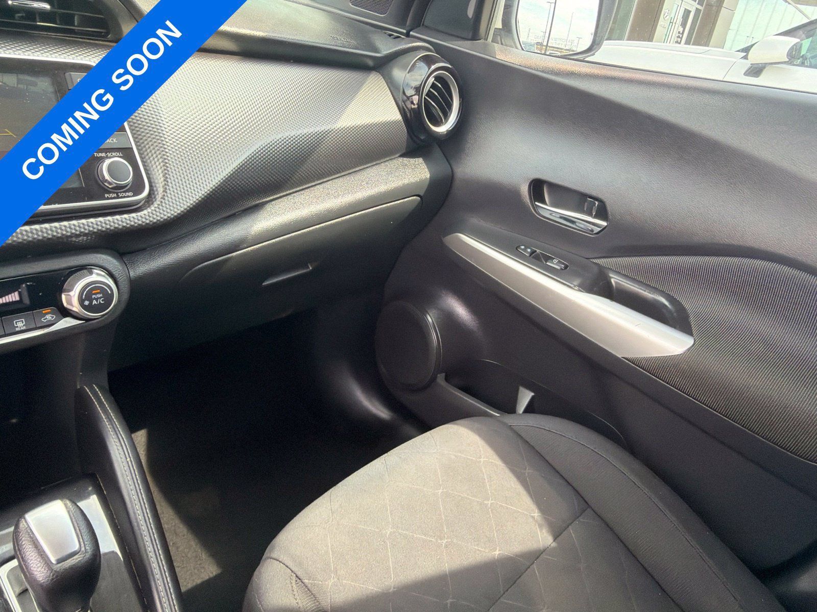 Used 2020 Nissan Kicks SV FWD image 16