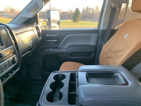 Used 2018 Chevrolet Silverado 3500 W/T w/ WT Convenience Package image 22