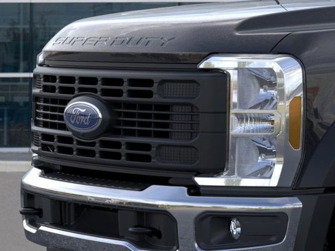 New 2026 Ford F450 XL w/ 360-Degree Camera Package image 19