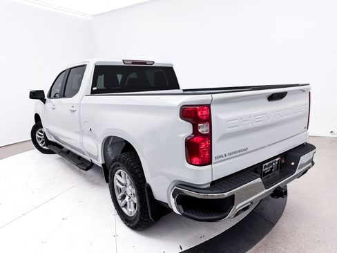 Used 2024 Chevrolet Silverado 1500 LT image 9