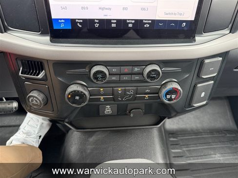 Used 2025 Ford F150 XL RWD image 10