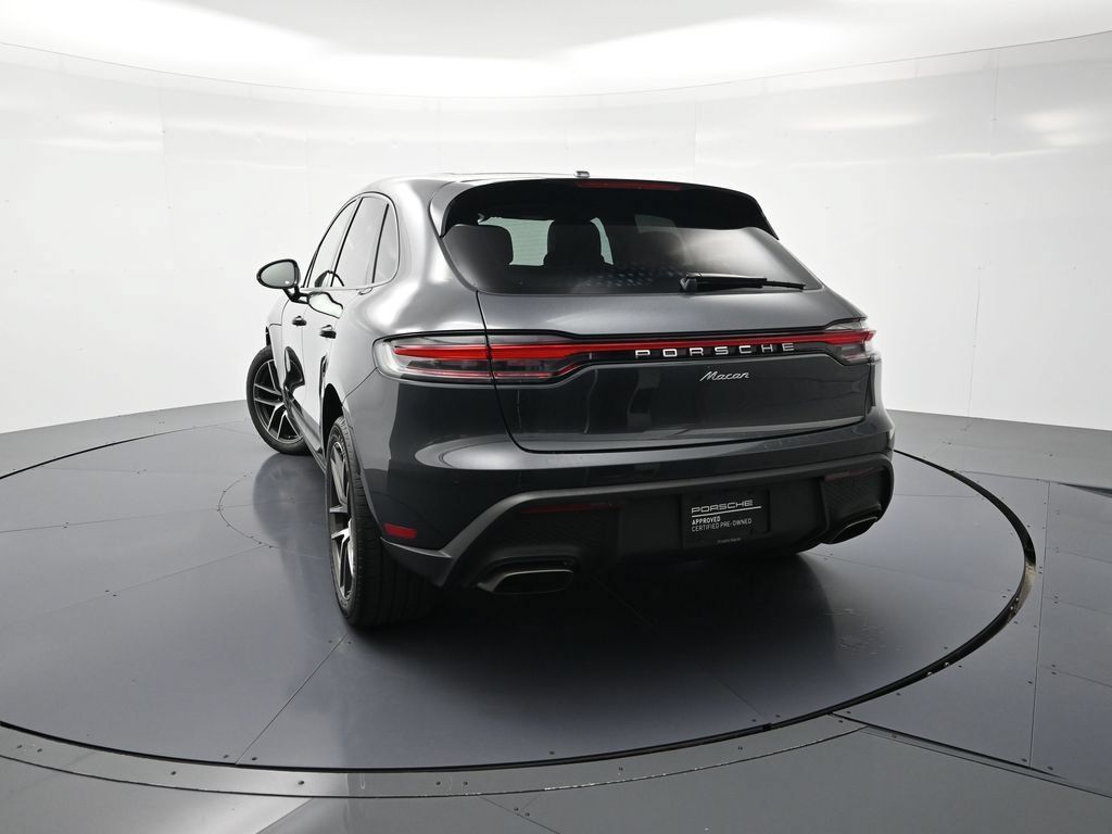 Used 2026 Porsche Macan AWD/4WD image 27