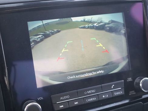 Used 2022 Nissan Frontier S RWD image 17