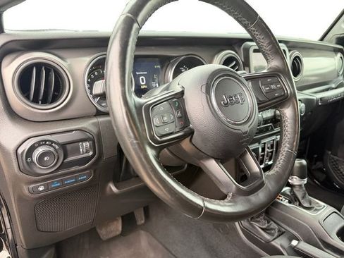 Used 2023 Jeep Wrangler Unlimited w/ Cold Weather Group AWD/4WD image 16