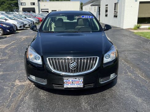 Used 2012 Buick Regal Premium image 8